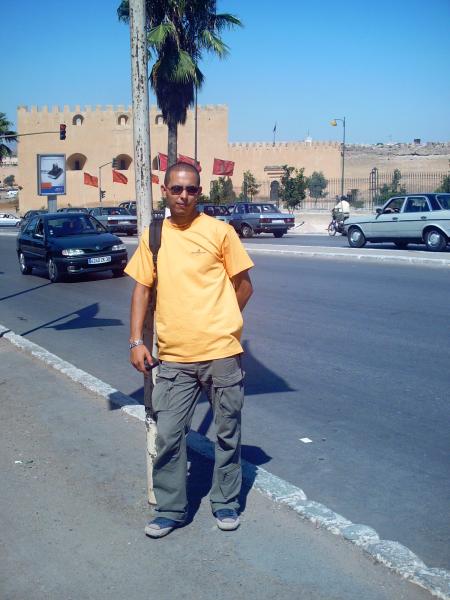 enface de Sour Moulay Ismail